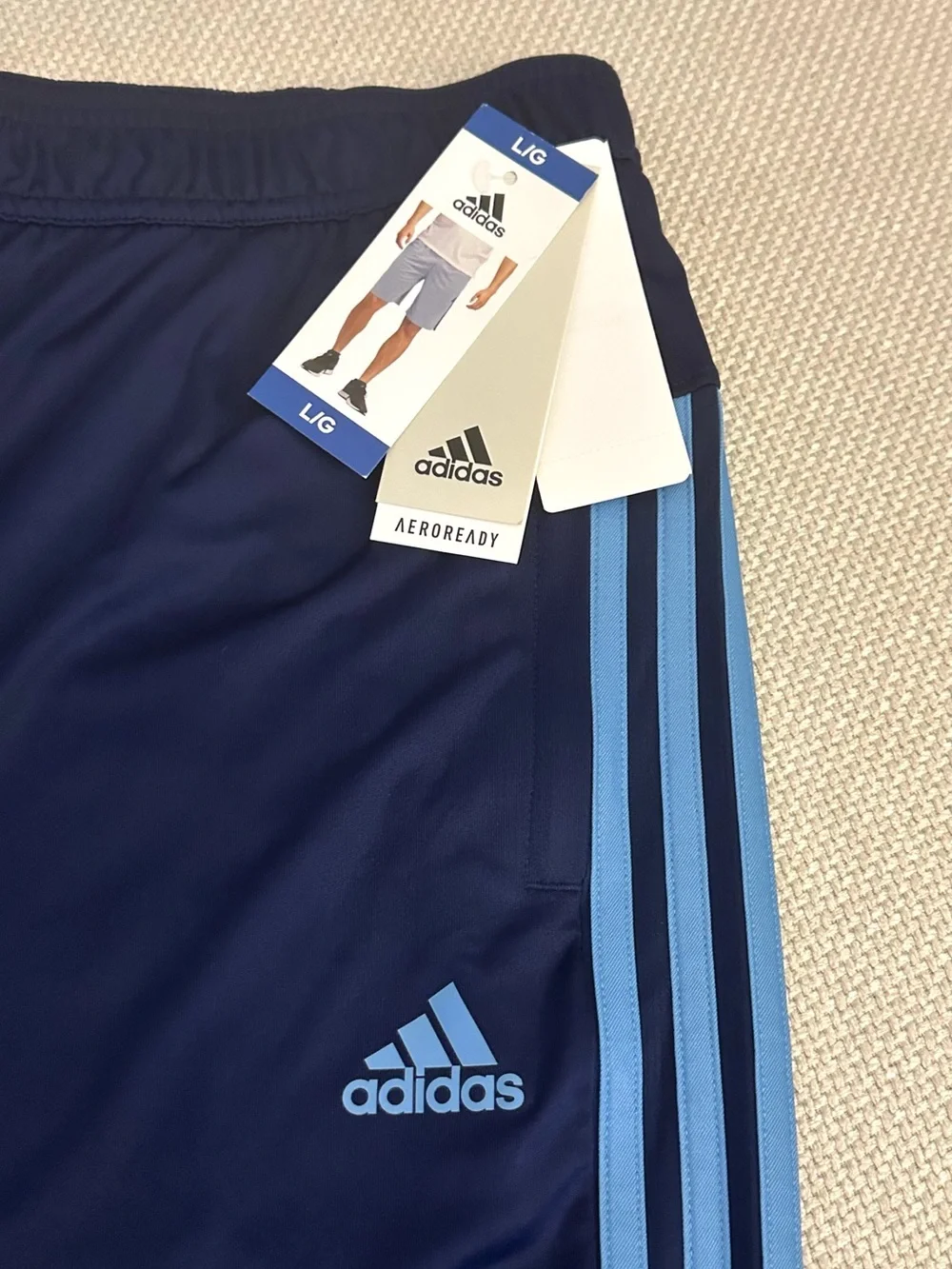 adidas NWT AeroReady Athletic Shorts Men’s L Navy Blue 3 Stripe Drawstring Gym